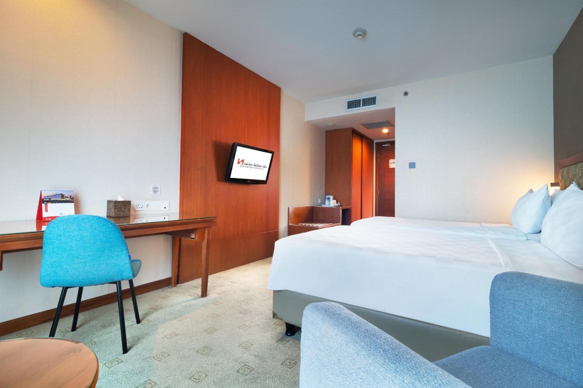 Swiss-Belinn Ska Pakanbaru Exteriör bild